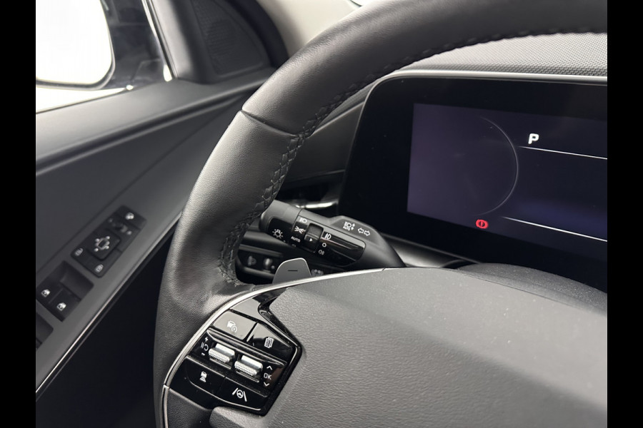 Kia Niro 1.6 GDi Hybrid DynamicPlusLine (INCL-BTW) Aut. *PANO | HEAD-UP | LEATHER | DIGI-COCKPIT | NAVI-FULLMAP | DAB | ADAPT.CRUISE | CAMERA | COMFORT-SEATS | KEYLESS | DIGI-COCKPIT | SHIFT-PADDLES | HEATED-SEATS | CARPLAY | LANE-