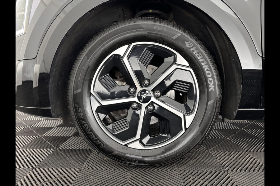 Kia Niro 1.6 GDi Hybrid DynamicPlusLine (INCL-BTW) Aut. *PANO | HEAD-UP | LEATHER | DIGI-COCKPIT | NAVI-FULLMAP | DAB | ADAPT.CRUISE | CAMERA | COMFORT-SEATS | KEYLESS | DIGI-COCKPIT | SHIFT-PADDLES | HEATED-SEATS | CARPLAY | LANE-