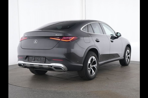 Mercedes-Benz GLC Coupé 300 e 4MATIC Plug-In Hybride Trekhaak | Alarm Klasse 3 | Rijassistentiepakket plus | Stuur en Stoelverwarming | Parkeerpakket met 360°-camera | Distronic.