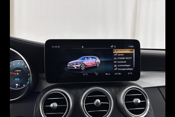 Mercedes-Benz C-Klasse Estate 300 e AMG Limited Business Solution ( Plug-in ) (INCL-BTW) Aut. *LEATHER-ALCANTARA | FULL-LED | NAVI-FULLMAP | TOPVIEW | BLINDSPOT | PREMIUM-AUDIO | DAB | CARPLAY | AMBIENTLIGHT | DIGI-COCKPIT | SPORTSEATS | TOWBAR | 18"ALU*