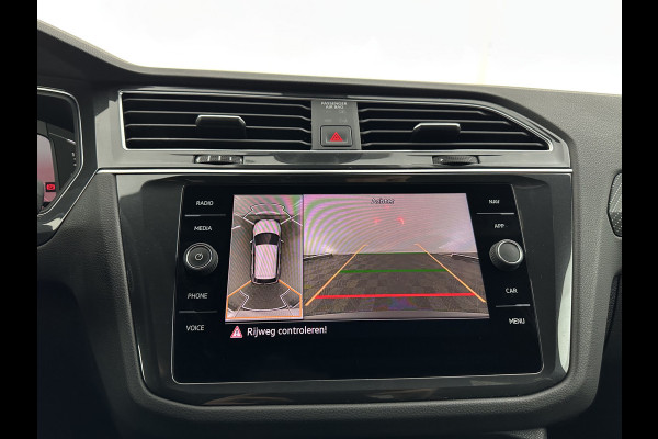 Volkswagen Tiguan 1.4 TSI eHybrid R-Line Business (INCL.BTW) *HEAD-UP | FULL-LED | ADAPTIVE-CRUISE | TOP-VIEW | KEYLESS | DIGI-COCKPIT | HEATED-COMFORTSEATS | NAV-FULLMAP | DAB+ | PRIVACY-GLASS | ECC | PDC | 20''ALU