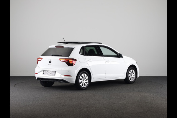 Volkswagen Polo 1.0 TSI Life 95 pk | Navigatie via App | Panoramadak | Parkeersensoren | Adaptieve cruise control | LED koplampen | Stoelverwarming |