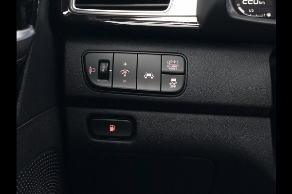 Kia Niro 1.6 GDi Hybrid DynamicLine | Navi, Camera, Cruise, Carplay/Android, Climate, Trekhaak | Dealeroh. | NAP |