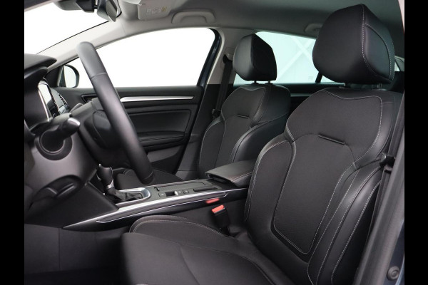 Renault Mégane 1.3 TCe Intens | Head-Up | Trekhaak | Camera | Carplay | Navigatie | Full LED | Keyless | Climate control | Cruise control | Bluetooth | Getint glas