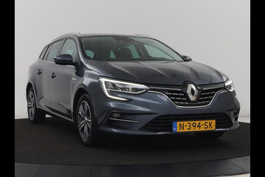 Renault Mégane 1.3 TCe Intens | Head-Up | Trekhaak | Camera | Carplay | Navigatie | Full LED | Keyless | Climate control | Cruise control | Bluetooth | Getint glas