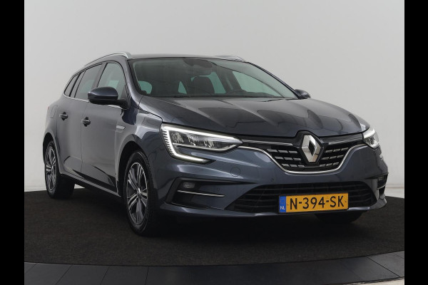 Renault Mégane 1.3 TCe Intens | Head-Up | Trekhaak | Camera | Carplay | Navigatie | Full LED | Keyless | Climate control | Cruise control | Bluetooth | Getint glas