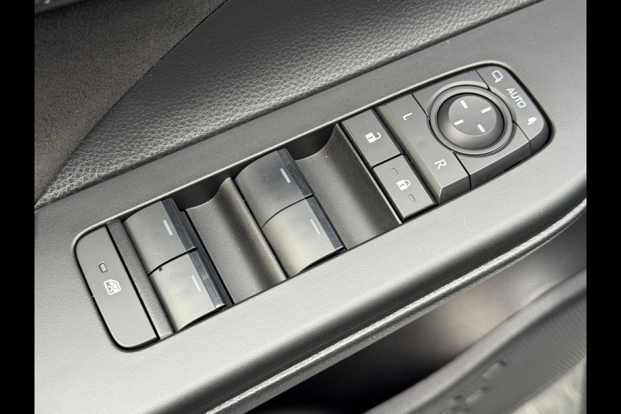 Toyota C-HR 2.0 Hybrid 200 GR SPORT Première Edition | Alle opties | Rijklaar!!