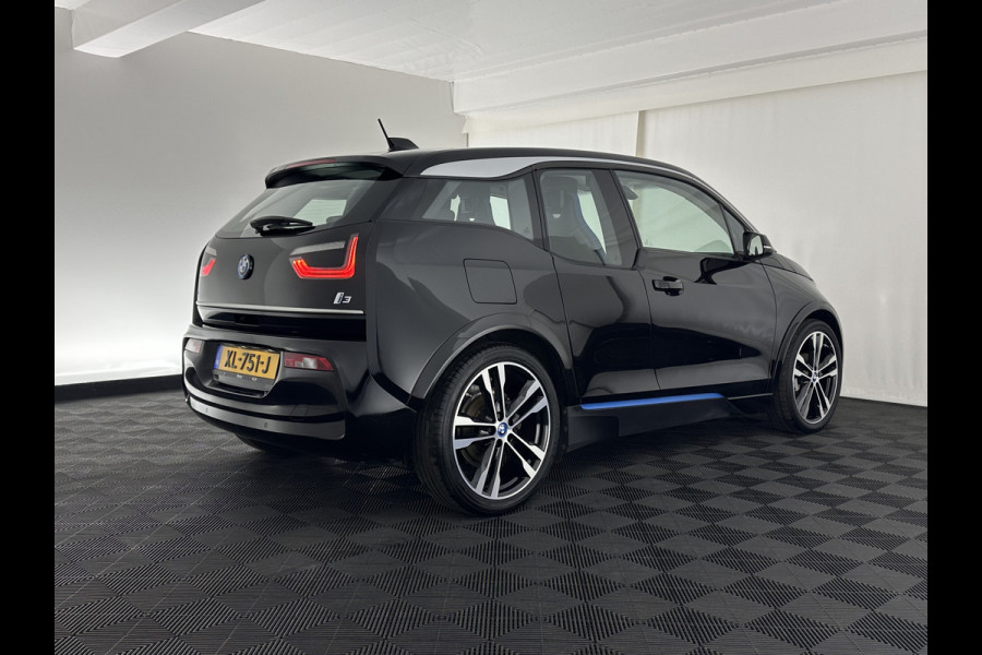 BMW i3 Basis 120Ah 42 kWh [ 3-Fase ] {SOH-100%} (INCL-BTW) *FULL-LED | NAVI-FULLMAP | COMFORT-SEATS | ECC | PDC | CRUISE | 20''ALU*