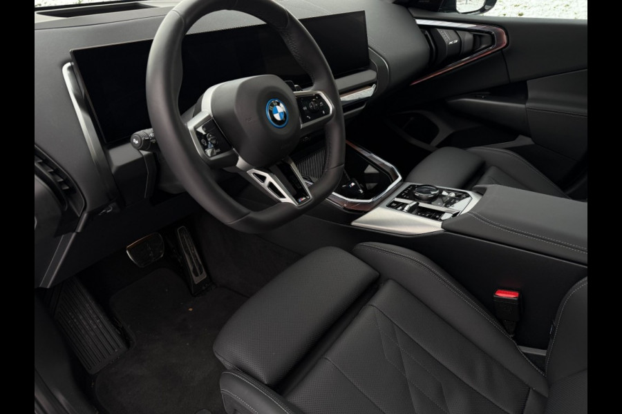 BMW X3 30e X-drive M-Sport-Pro/pano/trekhaak/premium pakket/harman kardon A90