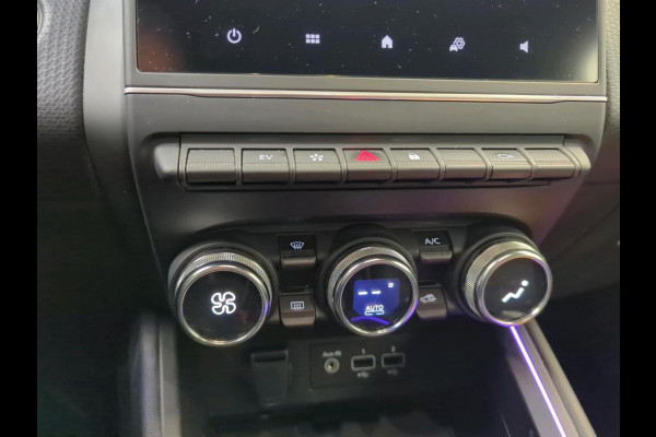 Renault Clio 1.6 E-Tech Hybrid 140 Intens Airco ECC Carplay Navi Cruise Control PDC VA + 360 Camera Full LED 16" LM Velgen