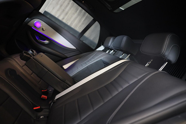 Mercedes-Benz E-Klasse Estate 200 AMG 63 Look / AUT / 360 Camera / Memory / Elek Stoelen / BURMESTER / Leder / Dode Hoek / Cruise