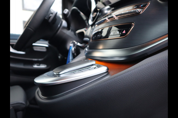 Mercedes-Benz Eqv 300 90 kWh Soh 97,3 % - 8 Peroons - Vol Opties - Pano - Luchtvering - Leder