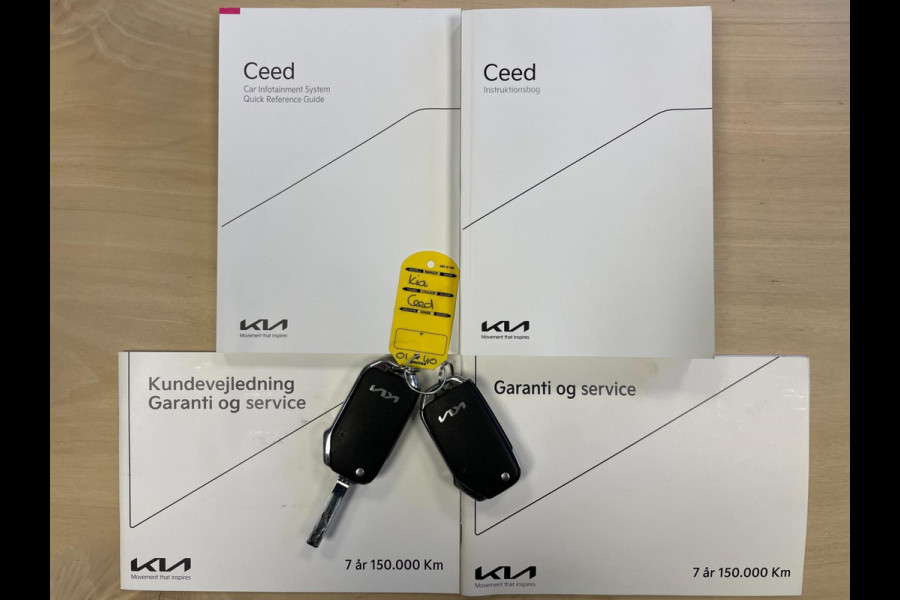 Kia Ceed Sportswagon 1.5 T-GDi DynamicLine|160PK|AUTOMAAT|TREKHAAK|ACC|CARPLAY+ANDROID|STOEL+STUURVERW|CAMERA|CLIMA+CRUISE|1e EIG|
