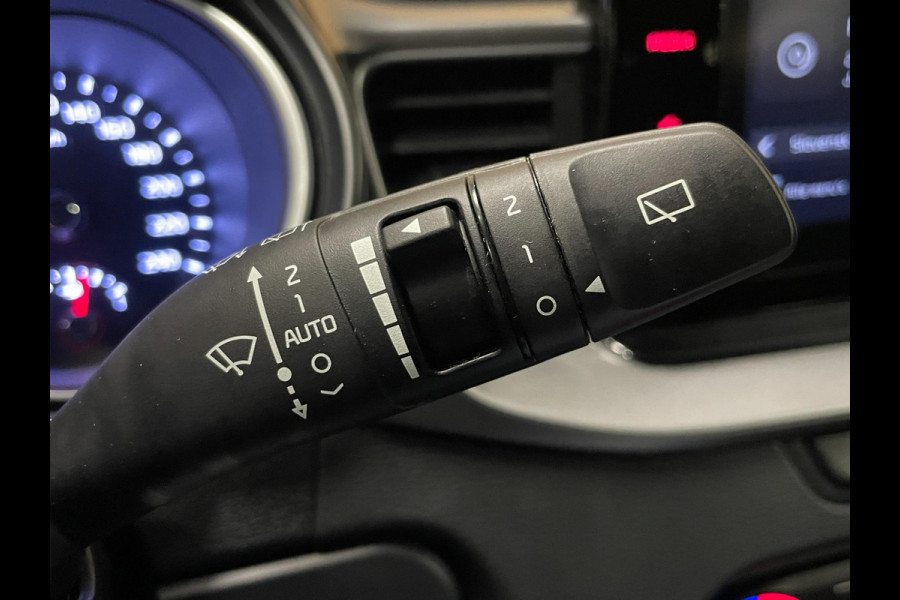 Kia Ceed Sportswagon 1.5 T-GDi DynamicLine|160PK|AUTOMAAT|TREKHAAK|ACC|CARPLAY+ANDROID|STOEL+STUURVERW|CAMERA|CLIMA+CRUISE|1e EIG|