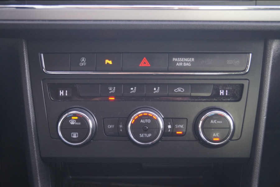 Seat Leon 1.0 TSI Style Ultimate Edition -LED-ECC-NAVI-