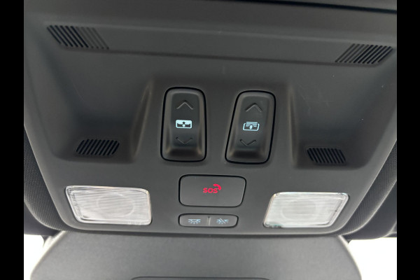 Ford Kuga 2.5 PHEV ST-Line X | Orig. NL Auto | Panormadak | 19 inch | Wegklapbare trekhaak | 19 inch | Winter Pack | Head up Display | Adaptieve LED