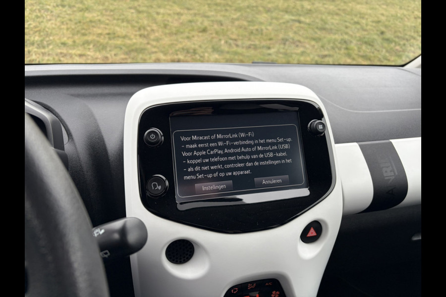 Citroën C1 1.0 VTi Urban Ride Apple Carplay | Achteruitrijcamera | Climatecontrol | BTW Auto