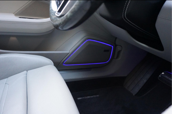 Porsche Panamera 4.0 GTS V8 BiTurbo | Sport Chrono | Luchtvering | Panoramadak | Adaptive + Lane | 4x Memory Verwarming Koeling | Soft close | Sfeerverlichting | Nieuwprijs ca € 226.000,-