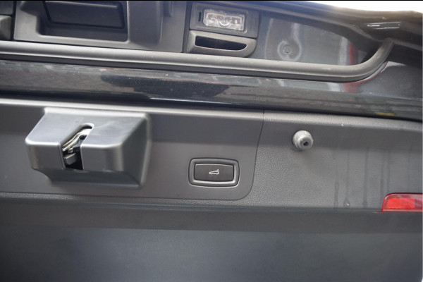 Porsche Panamera 4.0 GTS V8 BiTurbo | Sport Chrono | Luchtvering | Panoramadak | Adaptive + Lane | 4x Memory Verwarming Koeling | Soft close | Sfeerverlichting | Nieuwprijs ca € 226.000,-