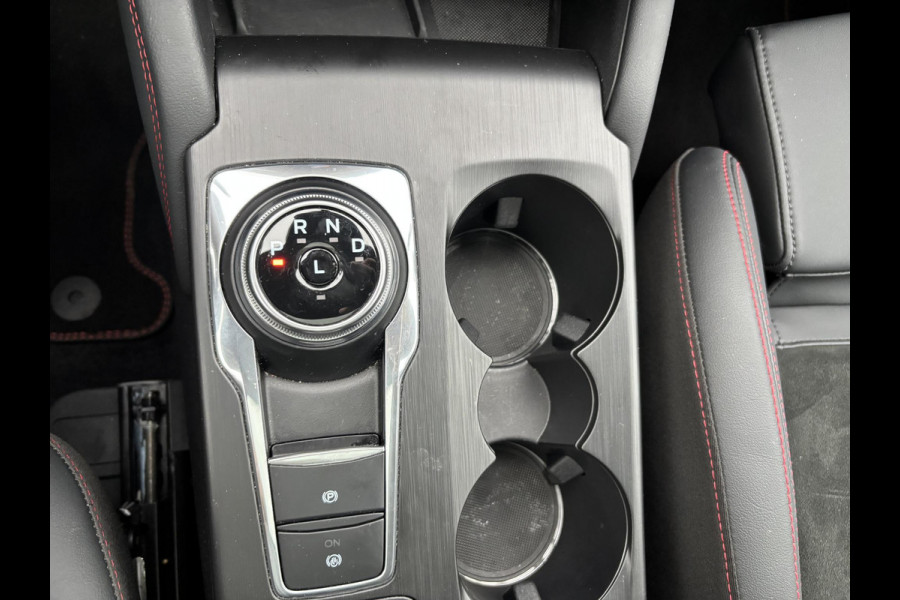 Ford Kuga 2.5 PHEV ST-Line X 243pk | orig. NL auto | Panoramadak | Wegklapbare trekhaak | Winter Pack | 19 inch | Adaptieve LED | Head up Display | Solar Silver