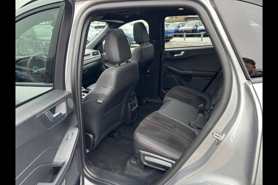 Ford Kuga 2.5 PHEV ST-Line X 243pk | orig. NL auto | Panoramadak | Wegklapbare trekhaak | Winter Pack | 19 inch | Adaptieve LED | Head up Display | Solar Silver