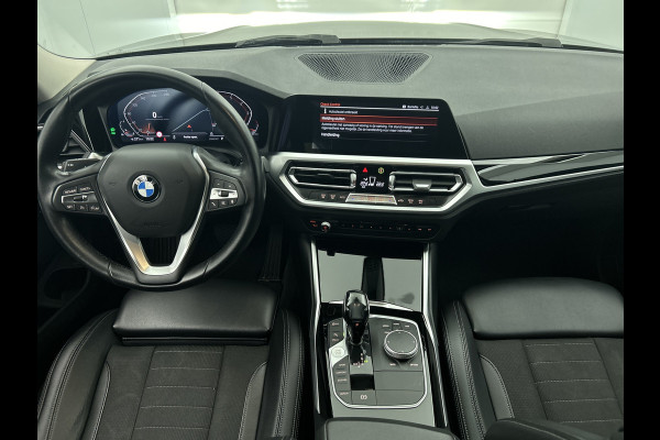 BMW 3 Serie Touring 320i Executive Edition(2e Eig, NL-auto, Dealer onderH, Navi Prof, Carplay, Sportstoelen, Parkeerhulp, Etc)