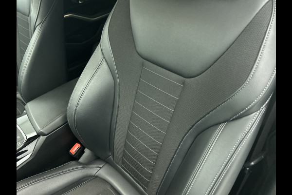 BMW 3 Serie Touring 320i Executive Edition(2e Eig, NL-auto, Dealer onderH, Navi Prof, Carplay, Sportstoelen, Parkeerhulp, Etc)