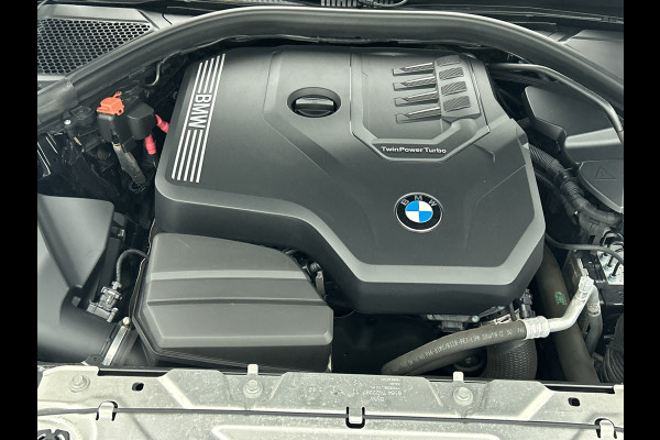 BMW 3 Serie Touring 320i Executive Edition(2e Eig, NL-auto, Dealer onderH, Navi Prof, Carplay, Sportstoelen, Parkeerhulp, Etc)