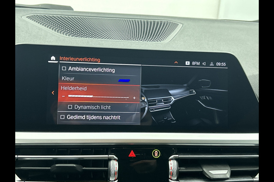 BMW 3 Serie Touring 320i Executive Edition(2e Eig, NL-auto, Dealer onderH, Navi Prof, Carplay, Sportstoelen, Parkeerhulp, Etc)