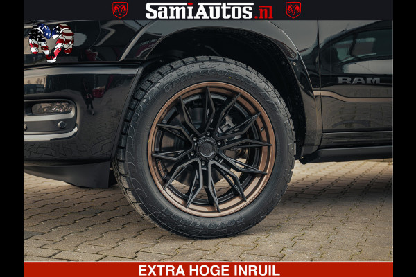 Dodge Ram 1500 Limited Night H.O 540HP 706Nm | Massage + Full Option | De Meest Luxe en Volle Pick-Up in zijn Klasse | Comfortabele Dubbele Cabine met Royale 5 Zitplaatsen | BPM vrij | Nu Leverbaar uit Voorraad | Voorraad Nr 2370 - 5411