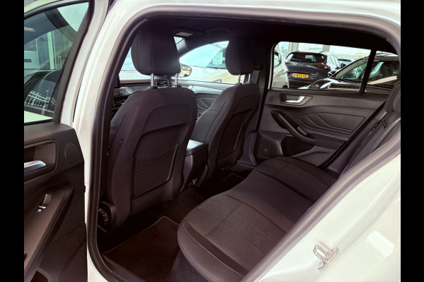 Ford FOCUS Wagon 1.0 EcoB.Hybrid 155pk Active X Business KEYLESS/B&OAUDIO/CAMERA/NAVI/CARPLAY/18INCH