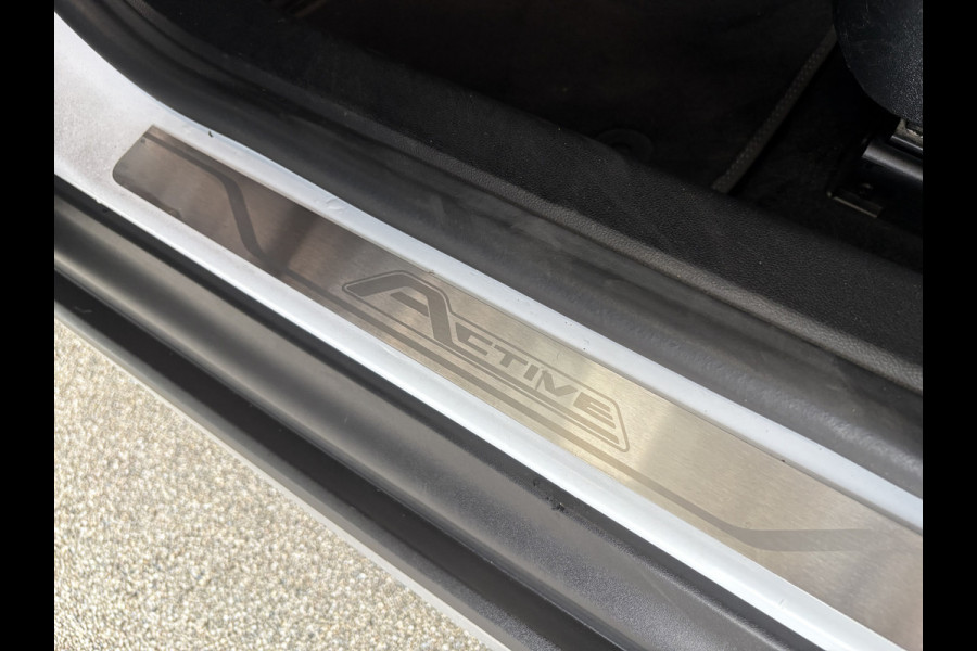 Ford FOCUS Wagon 1.0 EcoB.Hybrid 155pk Active X Business KEYLESS/B&OAUDIO/CAMERA/NAVI/CARPLAY/18INCH