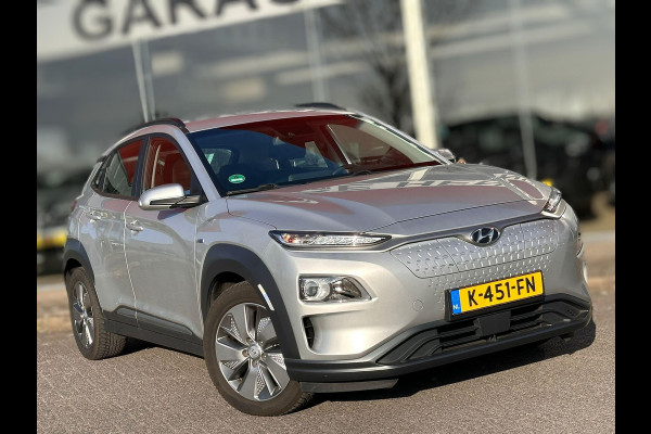 Hyundai Kona EV Comfort 64 kWh | SOH: 94,6% | Trekhaak | 3 Fase | Warmtepomp | Navi | Adaptive CC | Climate |