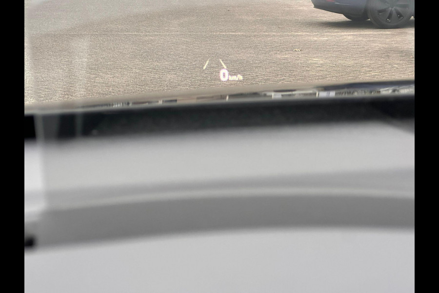 Hyundai Kona EV Fashion 64 kWh | SOH: 96,2% | 3 Fase | warmtepomp | Black Edition LM |  HUD | Blindspot | Climate | Navi |