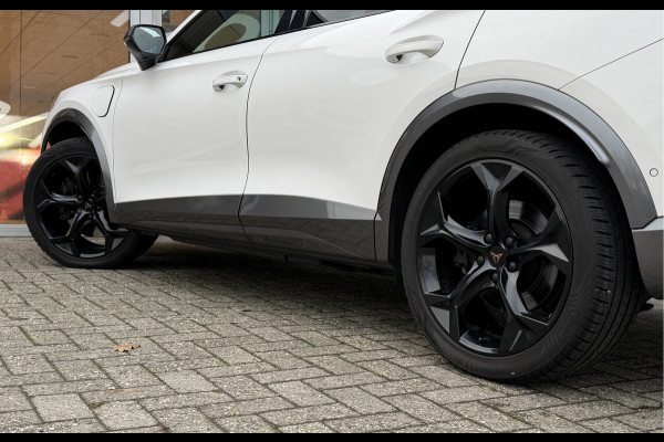 CUPRA Formentor 1.4 e-Hybrid VZ Copper Edition / Trekhaak (1.500KG) / Panoramadak / PDC / Adaptive Cruise / Leder / 245 PK