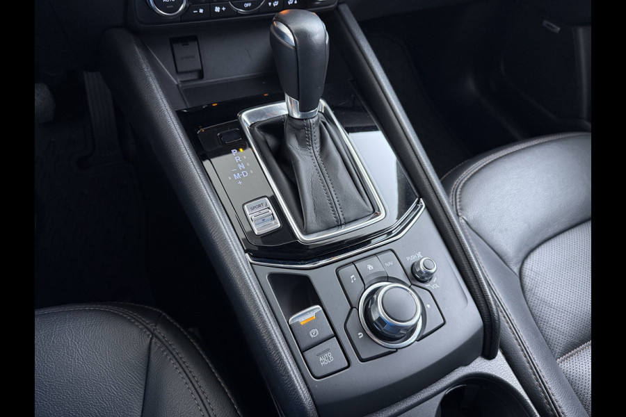 Mazda CX-5 2.0I AUT.6 165pk GT M Elektr.Mem.Stoel Leer Trekhaak Bose®-Audio Apple Carplay Android Auto Navi Camera Stoel+Stuurverwarming Pd Dodehoek detector Cruise control Led Privacy Glas Bluetooth Lmv 19" Origineel Nederlandse, zeer complete Mazda CX-5 SUPERCARAVANTREKKER 2.000KG Trekgewicht