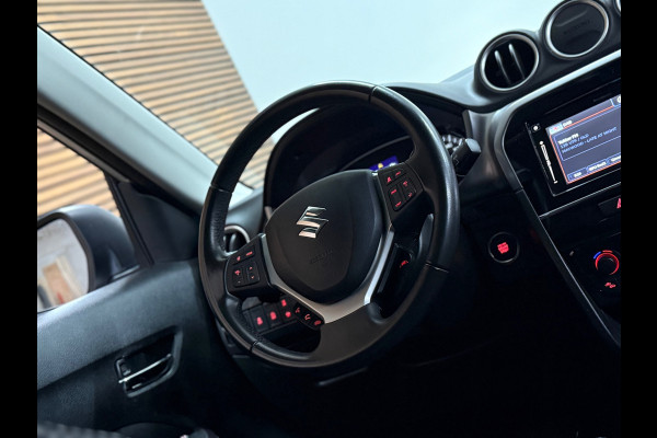 Suzuki Vitara 1.4 Boosterjet Select Smart Hybrid Automaat | LED | Camera | Trekhaak