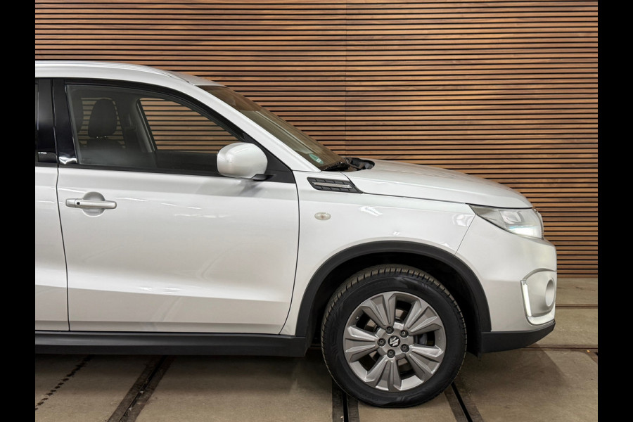 Suzuki Vitara 1.4 Boosterjet Select Smart Hybrid Automaat | LED | Camera | Trekhaak
