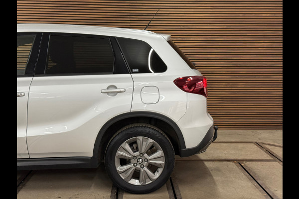 Suzuki Vitara 1.4 Boosterjet Select Smart Hybrid Automaat | LED | Camera | Trekhaak