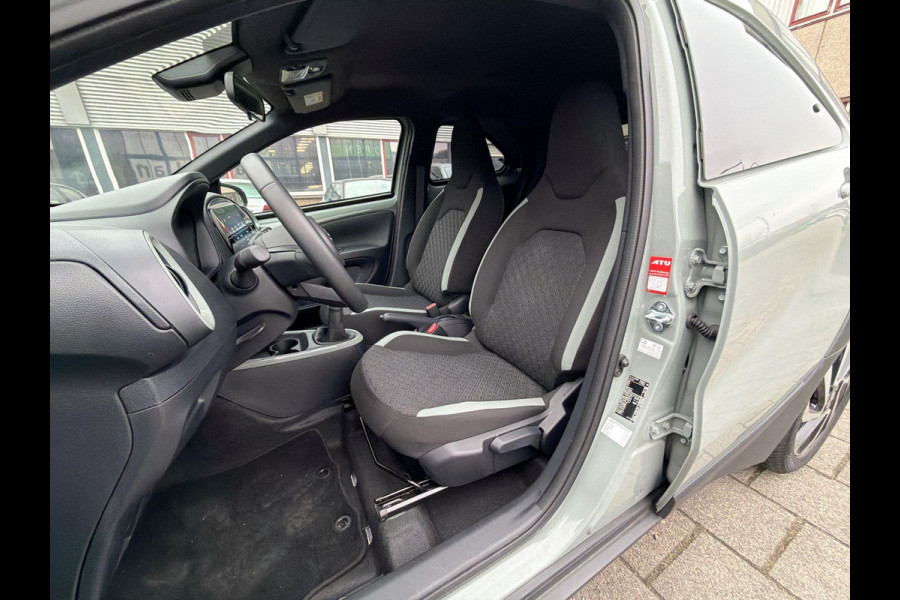 Toyota Aygo X 1.0 VVT-i MT Pulse | 17" Lm-velgen | APPCONNECT | AIRCO | CAMERA | ADAP CRUISE | LANE-ASSIST |