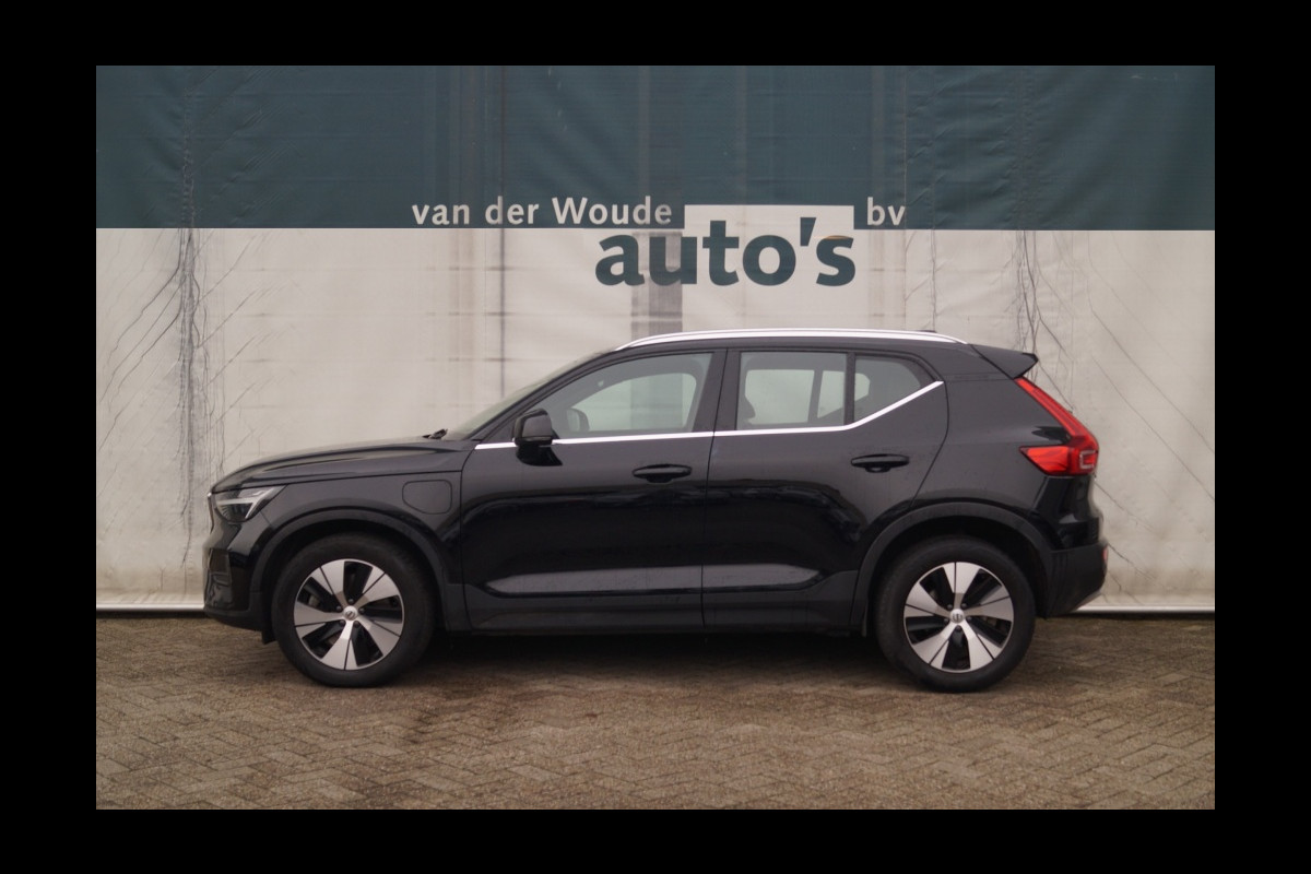 Volvo XC40 1.5 T4 Plug-in Hybrid Core Bright -LEER-NAVI-ECC-