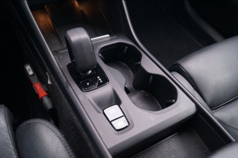 Volvo XC40 1.5 T4 Plug-in Hybrid Core Bright -LEER-NAVI-ECC-
