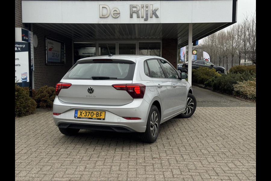 Volkswagen Polo 1.0 TSI Life | Orig. NL | Navi, Camera, Stoelverw., ACC, Airco, Carplay/Android | Dealeronderhouden | NAP |