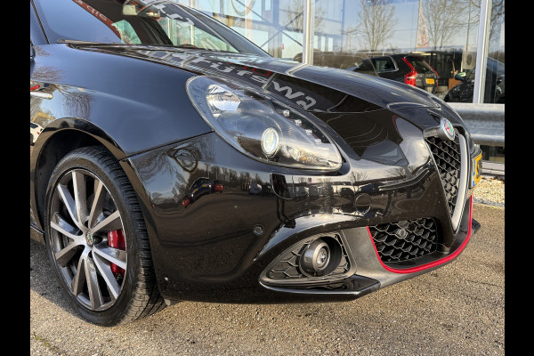 Alfa Romeo Giulietta 1.4 Turbo MultiAir Super | NL-auto | Pano | Leder | Navi | Cruise