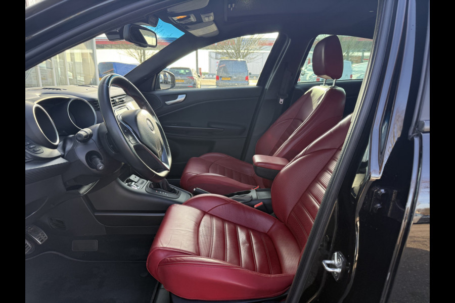 Alfa Romeo Giulietta 1.4 Turbo MultiAir Super | NL-auto | Pano | Leder | Navi | Cruise