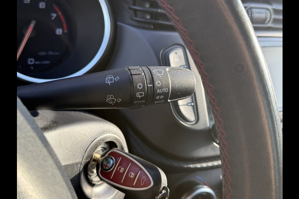 Alfa Romeo Giulietta 1.4 Turbo MultiAir Super | NL-auto | Pano | Leder | Navi | Cruise