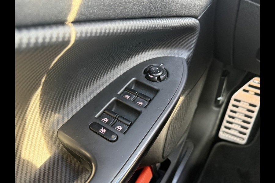 Alfa Romeo Giulietta 1.4 Turbo MultiAir Super | NL-auto | Pano | Leder | Navi | Cruise