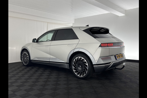 Hyundai IONIQ 5 Lounge 73kWh [ 3-Fase ] {SOH-97%} (INCL-BTW) Aut *HEATPUMP | LEATHER | PREMIUM-AUDIO | FULL-LED | ADAPTIVE-CRUISE | BLINDSPOT | DIGI-COCKPIT | AMBIENTLIGHT | DAB | SHIFT-PADDLES | HEAD-UP | NAVI-FULLMAP | KEYLESS | ...