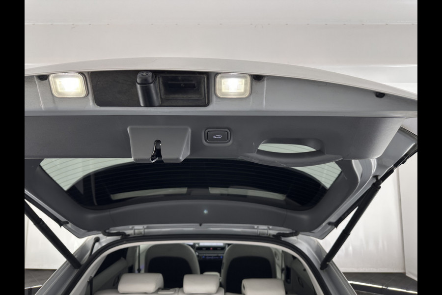 Hyundai IONIQ 5 Lounge 73kWh [ 3-Fase ] {SOH-97%} (INCL-BTW) Aut *HEATPUMP | LEATHER | PREMIUM-AUDIO | FULL-LED | ADAPTIVE-CRUISE | BLINDSPOT | DIGI-COCKPIT | AMBIENTLIGHT | DAB | SHIFT-PADDLES | HEAD-UP | NAVI-FULLMAP | KEYLESS | ...