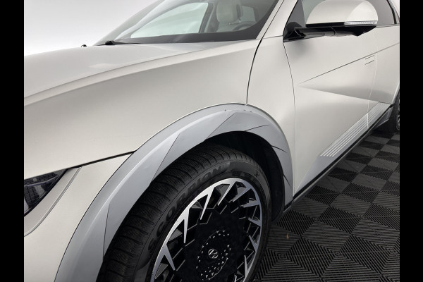 Hyundai IONIQ 5 Lounge 73kWh [ 3-Fase ] {SOH-97%} (INCL-BTW) Aut *HEATPUMP | LEATHER | PREMIUM-AUDIO | FULL-LED | ADAPTIVE-CRUISE | BLINDSPOT | DIGI-COCKPIT | AMBIENTLIGHT | DAB | SHIFT-PADDLES | HEAD-UP | NAVI-FULLMAP | KEYLESS | ...